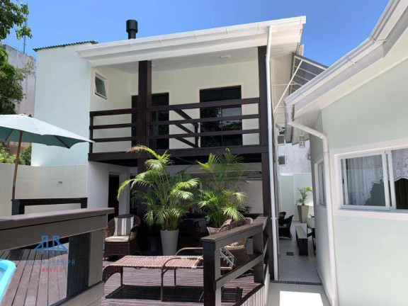 Edifício Residencial com 8 Quartos à Venda, 300 m² em Canasvieiras - Florianópolis