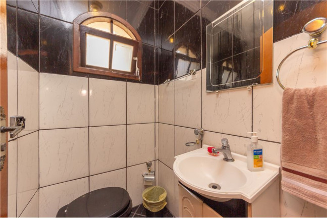 Imagem Casa com 4 Quartos à Venda,  em Cidade Líder - São Paulo