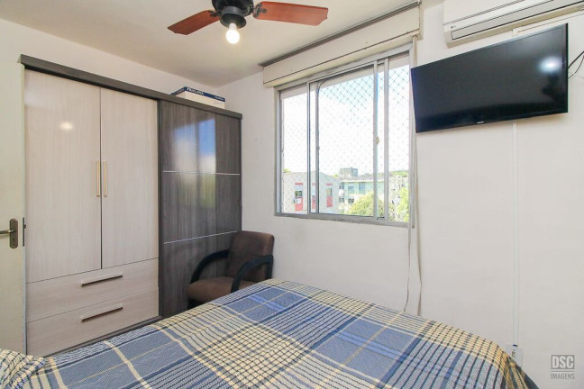 Imagem Apartamento com 3 Quartos à Venda, 60 m² em Vila Nova - Porto Alegre