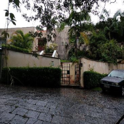Casa com 6 Quartos à Venda, 2.230 m² em Algarve - Cotia