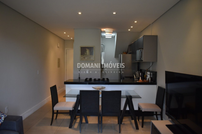 Imagem Imóvel com 2 Quartos à Venda, 75 m² em Região De Capivari - Campos Do Jordão Imagem Imóvel com 2 Quartos à Venda, 75 m² em Região De Capivari - Campos Do Jordão