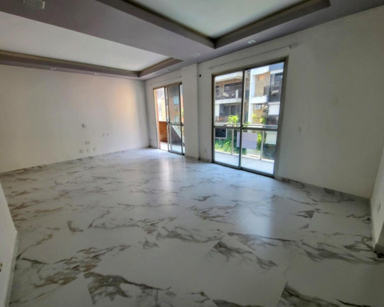 Imagem Imóvel com 3 Quartos à Venda, 124 m² em Lagoa - Rio De Janeiro
