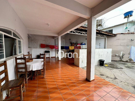Imagem Casa com 3 Quartos à Venda, 214 m² em Rodoviário - Goiânia Imagem Casa com 3 Quartos à Venda, 214 m² em Rodoviário - Goiânia
