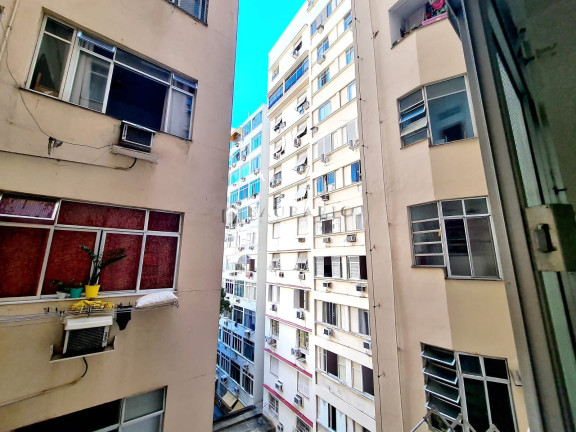 Imagem Apartamento com 1 Quarto à Venda, 27 m² em Copacabana - Rio De Janeiro