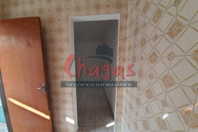 Imagem Casa com 4 Quartos para Alugar, 140 m² em Centro - Caraguatatuba Imagem Casa com 4 Quartos para Alugar, 140 m² em Centro - Caraguatatuba
