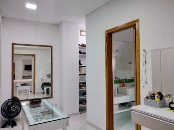 Imagem Sobrado com 4 Quartos à Venda, 58 m² em Jardim Via Dutra - Arujá Imagem Sobrado com 4 Quartos à Venda, 58 m² em Jardim Via Dutra - Arujá