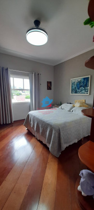 Imagem Casa com 4 Quartos à Venda, 875 m² em Marambaia - Vinhedo
