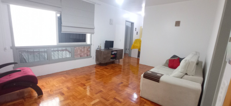Imagem Apartamento com 1 Quarto à Venda, 51 m² em Farroupilha - Porto Alegre Imagem Apartamento com 1 Quarto à Venda, 51 m² em Farroupilha - Porto Alegre