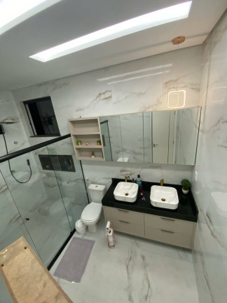 Imagem Casa de Condomínio com 3 Quartos para Alugar, 280 m² em Ponta Negra - Manaus