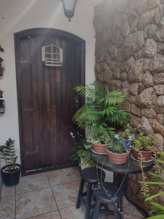 Imagem Casa com 3 Quartos à Venda, 130 m² em Jardim Das Imbuias - São Paulo Imagem Casa com 3 Quartos à Venda, 130 m² em Jardim Das Imbuias - São Paulo