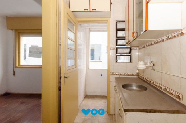 Imagem Imóvel com 1 Quarto à Venda, 38 m² em Cidade Baixa - Porto Alegre Imagem Imóvel com 1 Quarto à Venda, 38 m² em Cidade Baixa - Porto Alegre