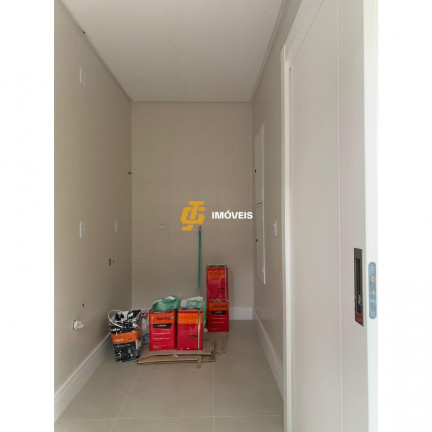 Imagem Sobrado com 3 Quartos à Venda,  em Terras Altas - Camboriú
