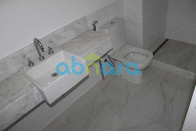 Imagem Apartamento com 3 Quartos à Venda, 182 m² em Ipanema - Rio De Janeiro Imagem Apartamento com 3 Quartos à Venda, 182 m² em Ipanema - Rio De Janeiro
