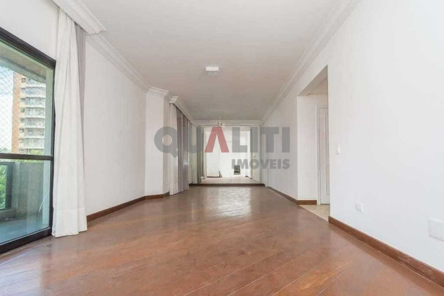 Imagem Apartamento com 4 Quartos à Venda, 200 m² em Vila Uberabinha - São Paulo