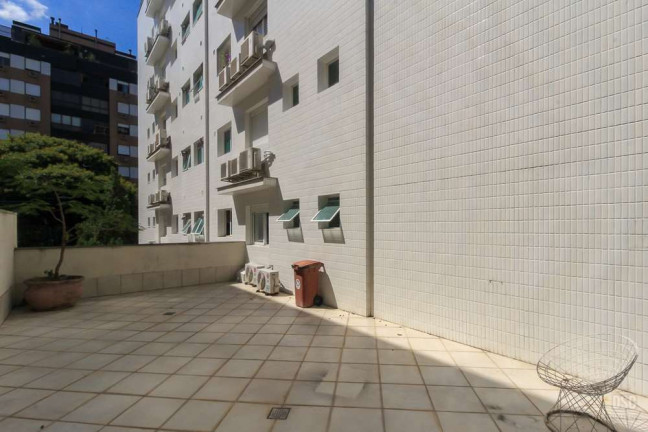 Imagem Imóvel com 2 Quartos à Venda, em Sao Joao - Porto Alegre Imagem Imóvel com 2 Quartos à Venda, em Sao Joao - Porto Alegre
