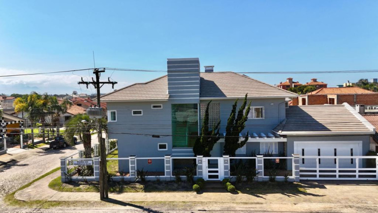 Imagem Casa com 4 Quartos à Venda, 380 m² em Capão Novo - Capao Da Canoa Imagem Casa com 4 Quartos à Venda, 380 m² em Capão Novo - Capao Da Canoa
