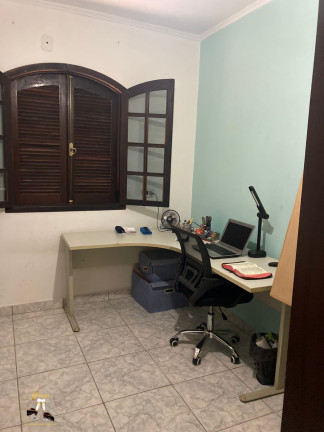 Imagem Casa com 4 Quartos à Venda, 185 m² em Vila Scarpelli - Santo André Imagem Casa com 4 Quartos à Venda, 185 m² em Vila Scarpelli - Santo André