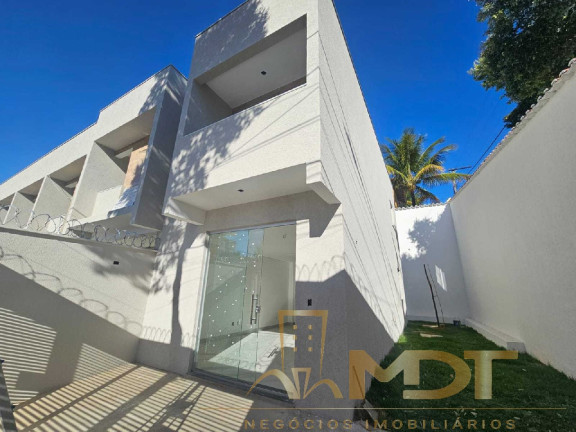 Casa com 3 Quartos à Venda, 163 m² em Planalto - Belo Horizonte