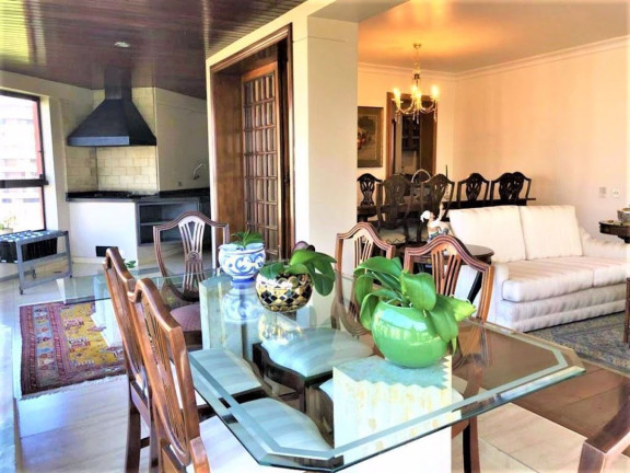 Apartamento com 3 Quartos à Venda, 242 m² em Vila Suzana - São Paulo