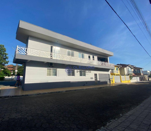 Imagem Apartamento com 3 Quartos à Venda, 326 m² em Centro - Penha Imagem Apartamento com 3 Quartos à Venda, 326 m² em Centro - Penha