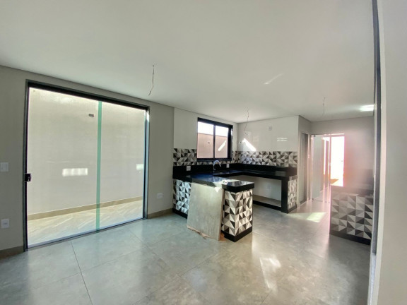 Imagem Casa com 3 Quartos à Venda, 196 m² em R$989.000,00 // Nova Gameleira - Belo Horizonte Imagem Casa com 3 Quartos à Venda, 196 m² em R$989.000,00 // Nova Gameleira - Belo Horizonte