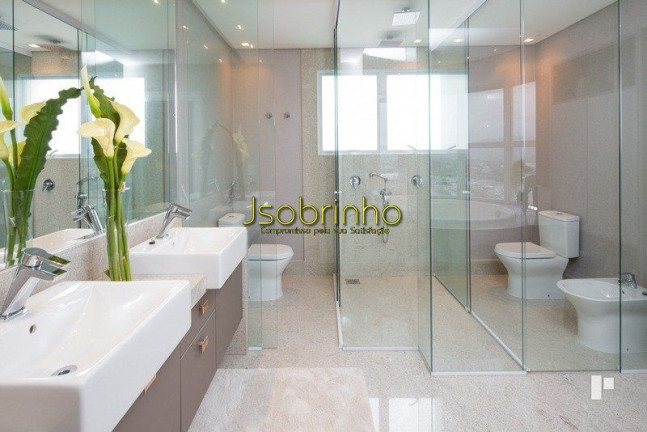Imagem Apartamento com 4 Quartos à Venda, 238 m² em Barra Sul - Balneário Camboriú Imagem Apartamento com 4 Quartos à Venda, 238 m² em Barra Sul - Balneário Camboriú