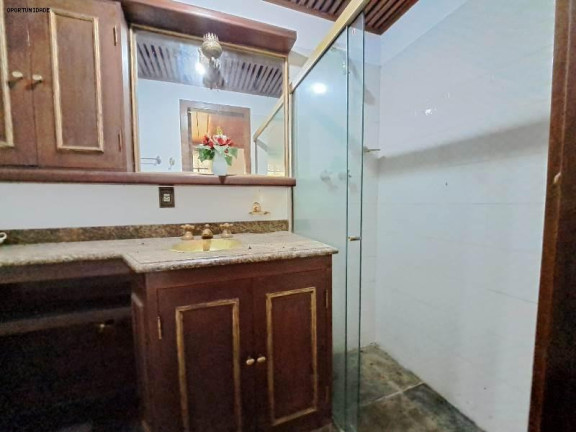 Imagem Casa com 3 Quartos à Venda, 2.565 m² em Parque Do Ingá - Teresópolis