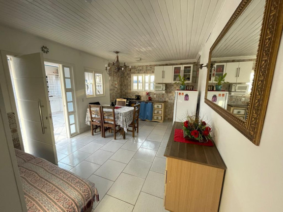 Imagem Casa com 4 Quartos à Venda, 300 m² em Capão Novo - Capao Da Canoa Imagem Casa com 4 Quartos à Venda, 300 m² em Capão Novo - Capao Da Canoa