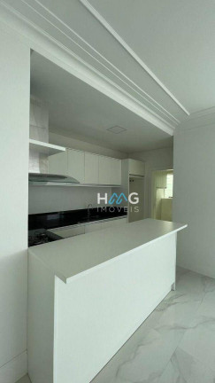 Imagem Apartamento com 3 Quartos à Venda, 216 m² em Perequê - Porto Belo Imagem Apartamento com 3 Quartos à Venda, 216 m² em Perequê - Porto Belo