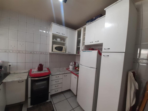 Imagem Imóvel com 3 Quartos à Venda, 94 m²