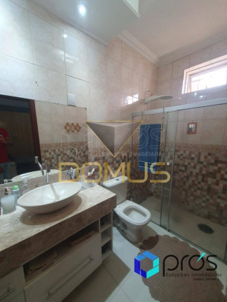 Imagem Casa com 3 Quartos à Venda, 170 m² em Vila Virgínia - Ribeirão Preto Imagem Casa com 3 Quartos à Venda, 170 m² em Vila Virgínia - Ribeirão Preto