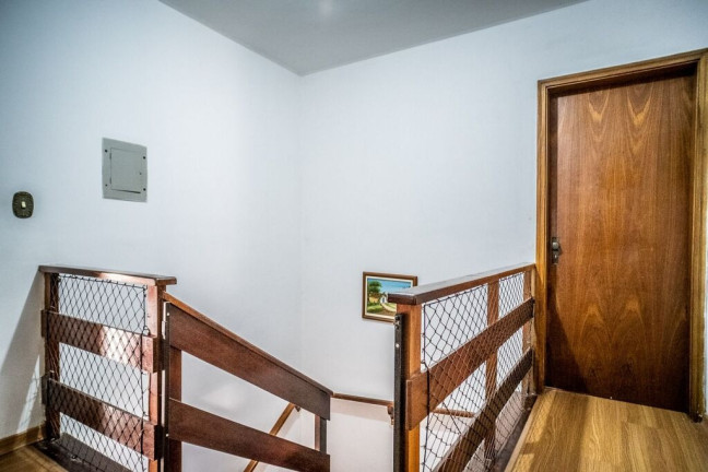 Imagem Casa com 3 Quartos à Venda, 247 m² em Jardim Planalto - Porto Alegre