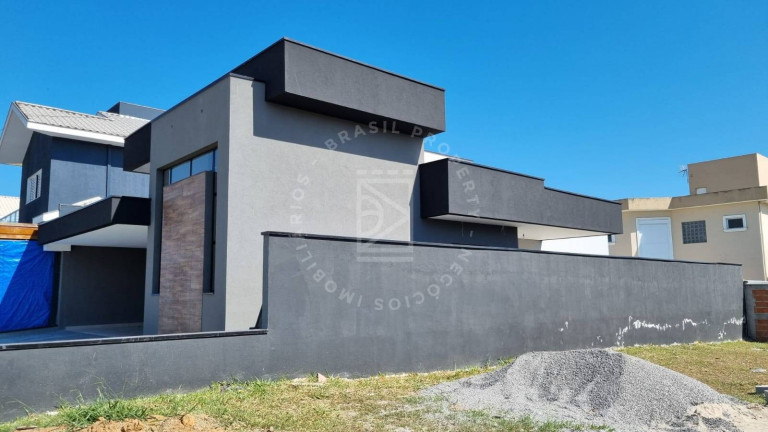 Imagem Casa com 3 Quartos à Venda, 300 m² em Condomínio Terras Do Vale - Caçapava Imagem Casa com 3 Quartos à Venda, 300 m² em Condomínio Terras Do Vale - Caçapava