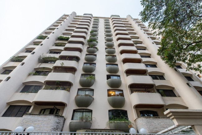 Apartamento com 4 Quartos à Venda, 185 m² em Moema - São Paulo