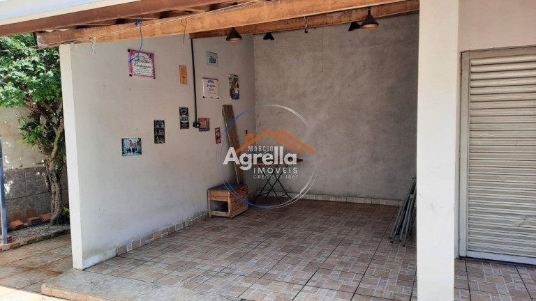 Imagem Casa com 1 Quarto à Venda, 80 m² em Jardim Igaçaba - Mogi Guaçu Imagem Casa com 1 Quarto à Venda, 80 m² em Jardim Igaçaba - Mogi Guaçu