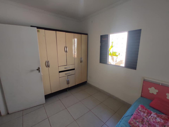 Imagem Imóvel com
4 Quartos à Venda, 130 m² em
Parque Santa Cruz -
Goiania Imagem Imóvel com
4 Quartos à Venda, 130 m² em
Parque Santa Cruz -
Goiania