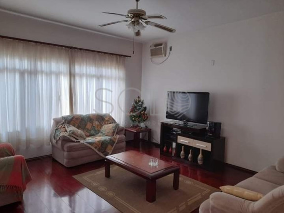Imagem Casa com 3 Quartos à Venda, 290 m² em Centro - Araraquara Imagem Casa com 3 Quartos à Venda, 290 m² em Centro - Araraquara