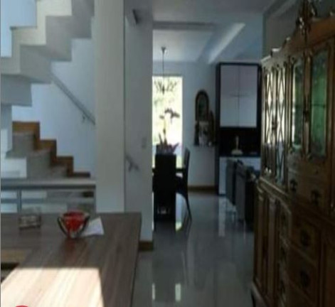 Imagem Casa com 4 Quartos à Venda, 380 m² em Tijuca - Teresópolis Imagem Casa com 4 Quartos à Venda, 380 m² em Tijuca - Teresópolis