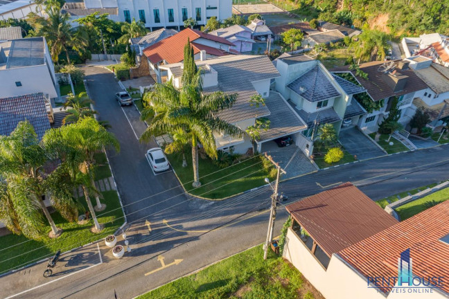 Imagem Casa de Condomínio com 4 Quartos à Venda, 491 m² em Ariribá - Balneário Camboriú