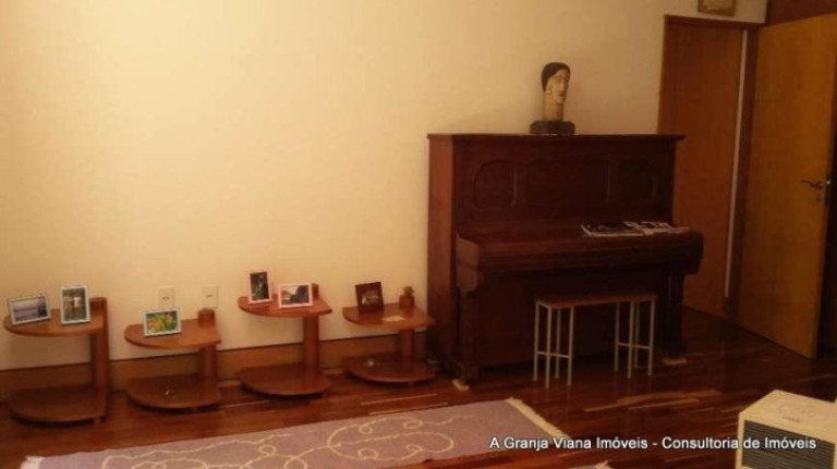 Imagem Casa com 3 Quartos à Venda, 1.300 m² em Altos De São Fernando - Jandira Imagem Casa com 3 Quartos à Venda, 1.300 m² em Altos De São Fernando - Jandira