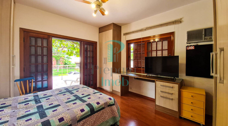 Imagem Casa com 4 Quartos à Venda, 350 m² em Alphaville - Santana De Parnaíba Imagem Casa com 4 Quartos à Venda, 350 m² em Alphaville - Santana De Parnaíba
