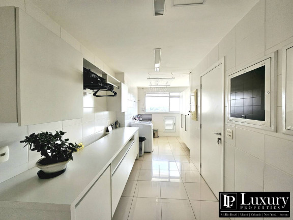 Imagem Apartamento com 3 Quartos à Venda, 385 m² em Campo Belo - São Paulo Imagem Apartamento com 3 Quartos à Venda, 385 m² em Campo Belo - São Paulo