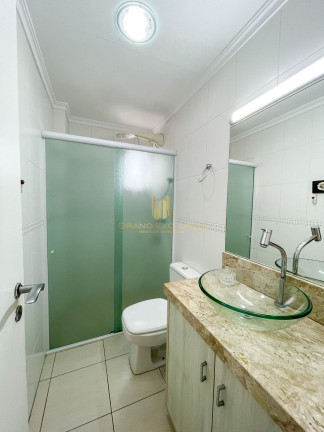 Imagem Apartamento com 2 Quartos à Venda, 80 m² em Centro - Balneário Camboriú