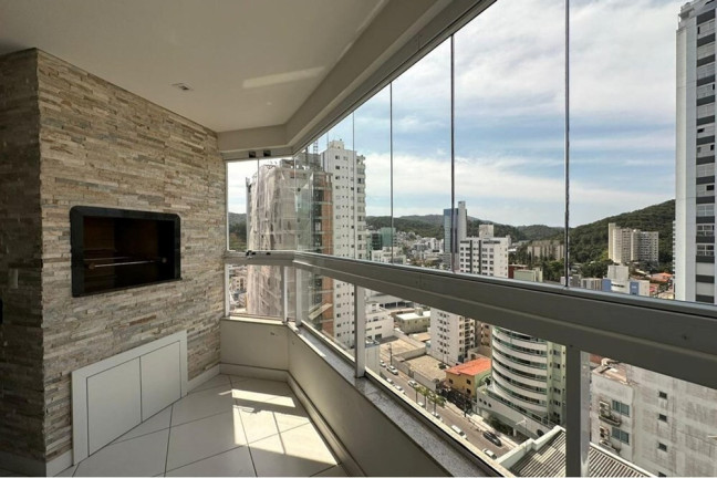Imagem Imóvel com 3 Quartos à Venda, 135 m² em Pioneiros - Balneário Camboriú