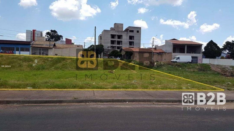 Terreno à Venda, 1.851 m² em Vila São Francisco - Bauru