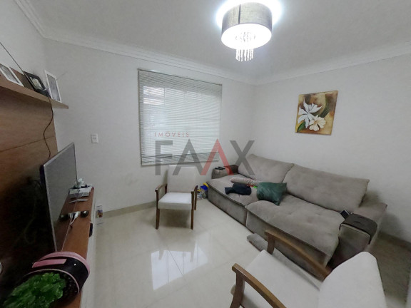 Imagem Casa com 3 Quartos à Venda, 272 m² em Alto Da Xv - Guarapuava