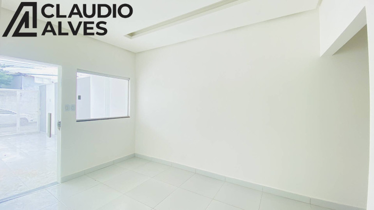 Imagem Casa com 3 Quartos à Venda, 90 m² em Mangabeira - Feira De Santana