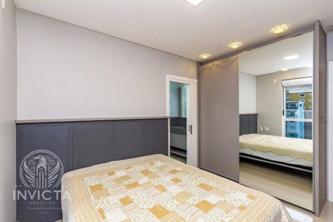 Imagem Apartamento com 4 Quartos à Venda, 151 m² em Centro - Balneário Camboriú Imagem Apartamento com 4 Quartos à Venda, 151 m² em Centro - Balneário Camboriú