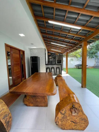 Imagem Casa com 3 Quartos à Venda, 300 m² em Ataíde - Vila Velha Imagem Casa com 3 Quartos à Venda, 300 m² em Ataíde - Vila Velha