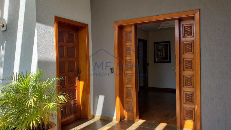 Imagem Casa com 4 Quartos à Venda, 1.320 m² em Centro - Pirassununga